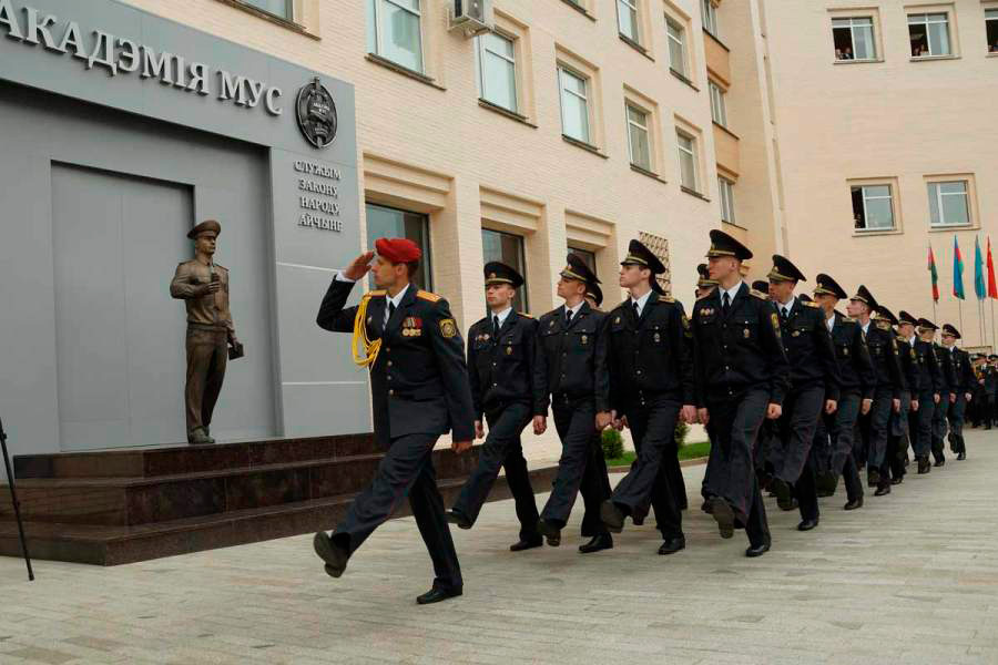     Осознанный шаг к благородному делу: Копыльский РОВД приглашает на учебу