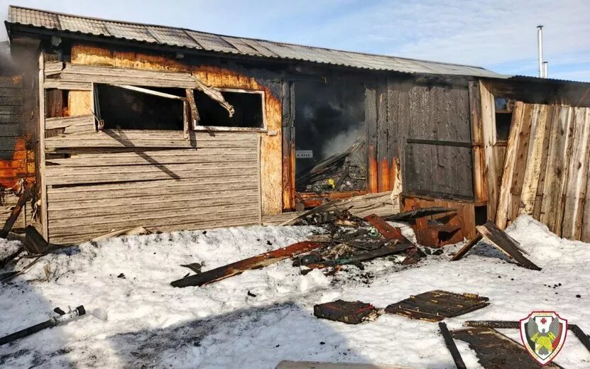    Двухквартирный дом загорелся в Киясово