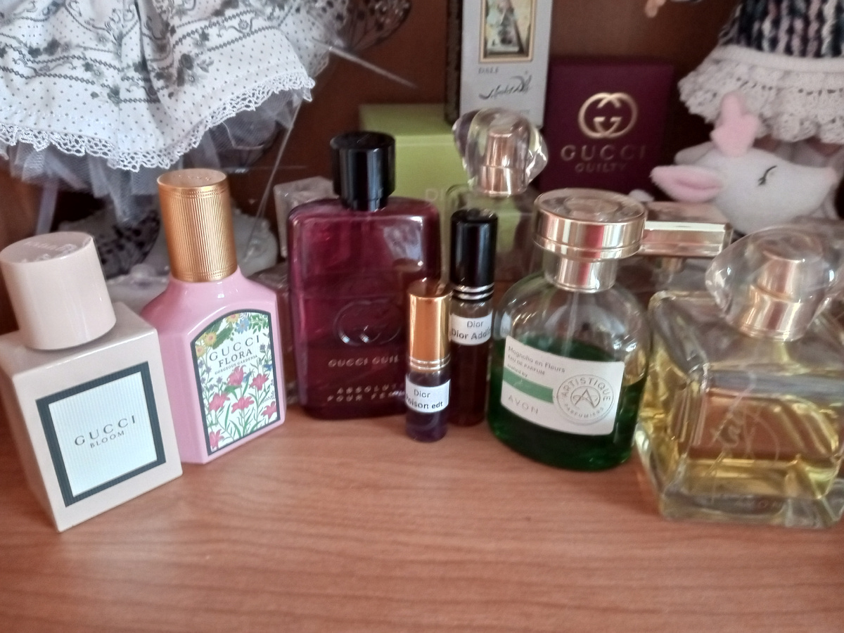 Духи и воды