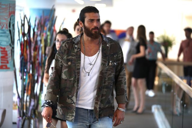    Кадр из сериала «Ранняя пташка»