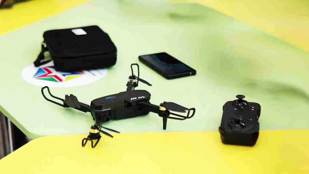    Бойцы СВО подарили югорским юнармейцам дрон для участия в «Зарнице»