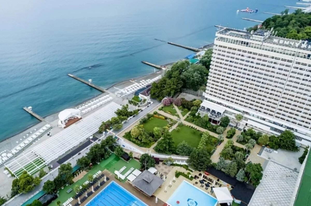    В Сочи инвалида отказывались заселять в санаторий с собакой – поводырем