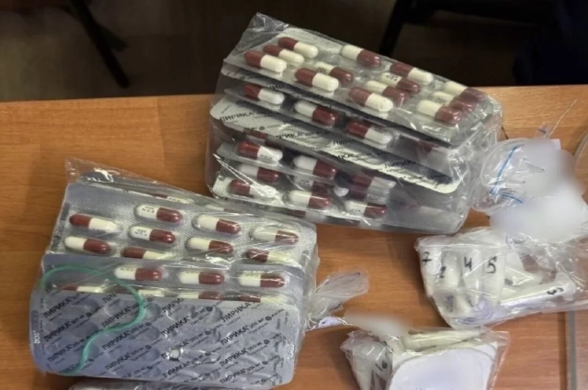    Астраханца ждет суд за крупную партию прегабалина