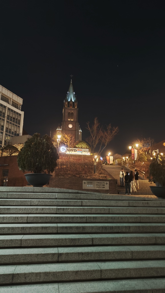 Тот самый католический собор, который тоже часто мелькает в дорамах