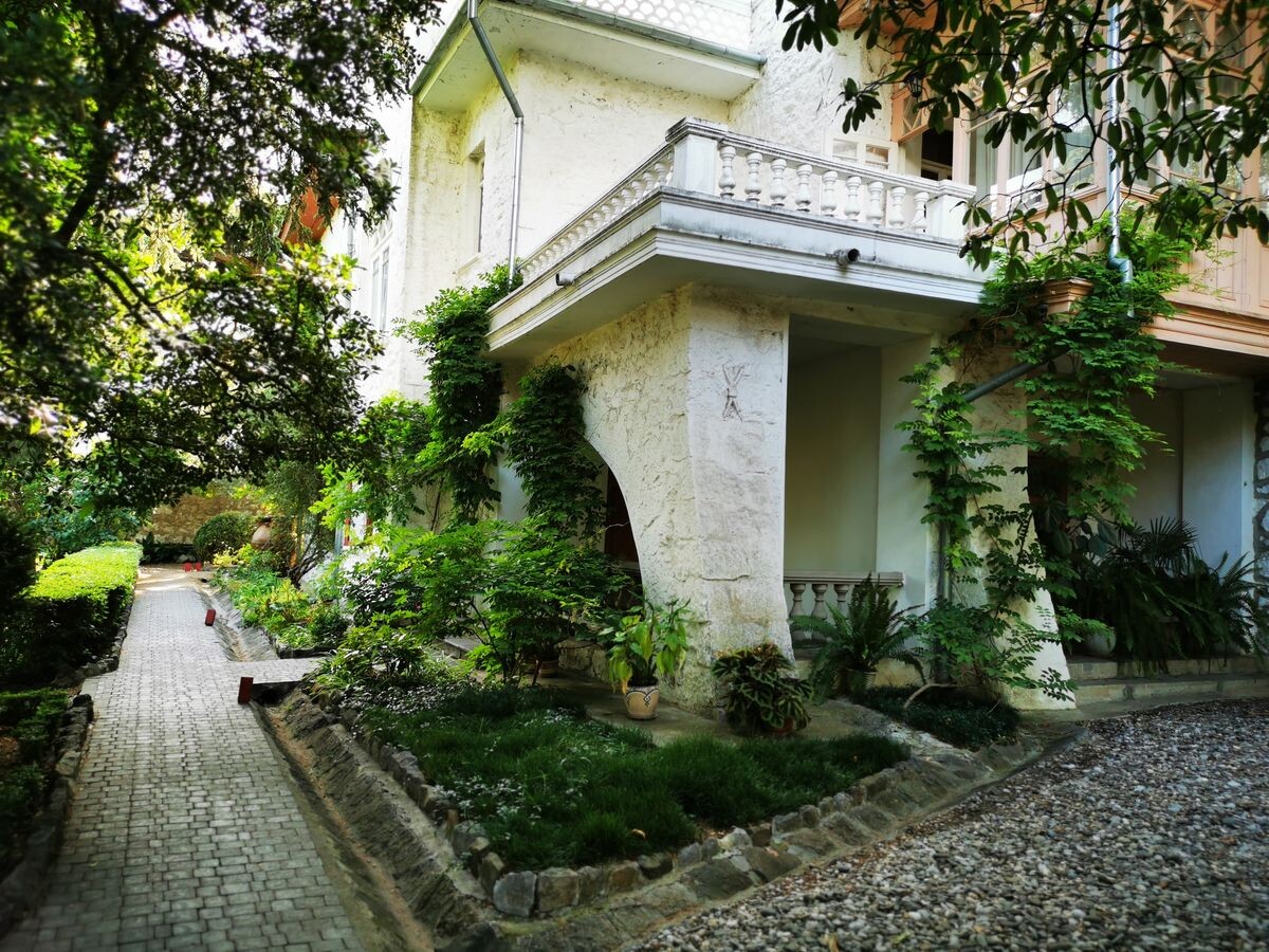 Дом А.П. Чехова в Ялте. Фрагмент