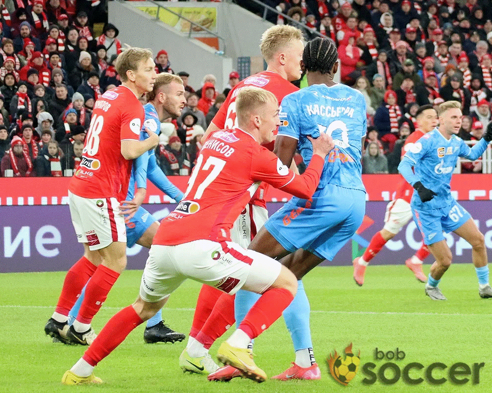    "Спартаку" стоит брать пример у Глушакова: Пискарёв – о важности дальних ударовАлександр Просветов