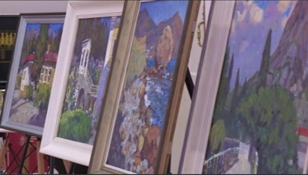    11 лет со дня воссоединения Крыма с Россией куряне отметили в Семеновской библиотеке