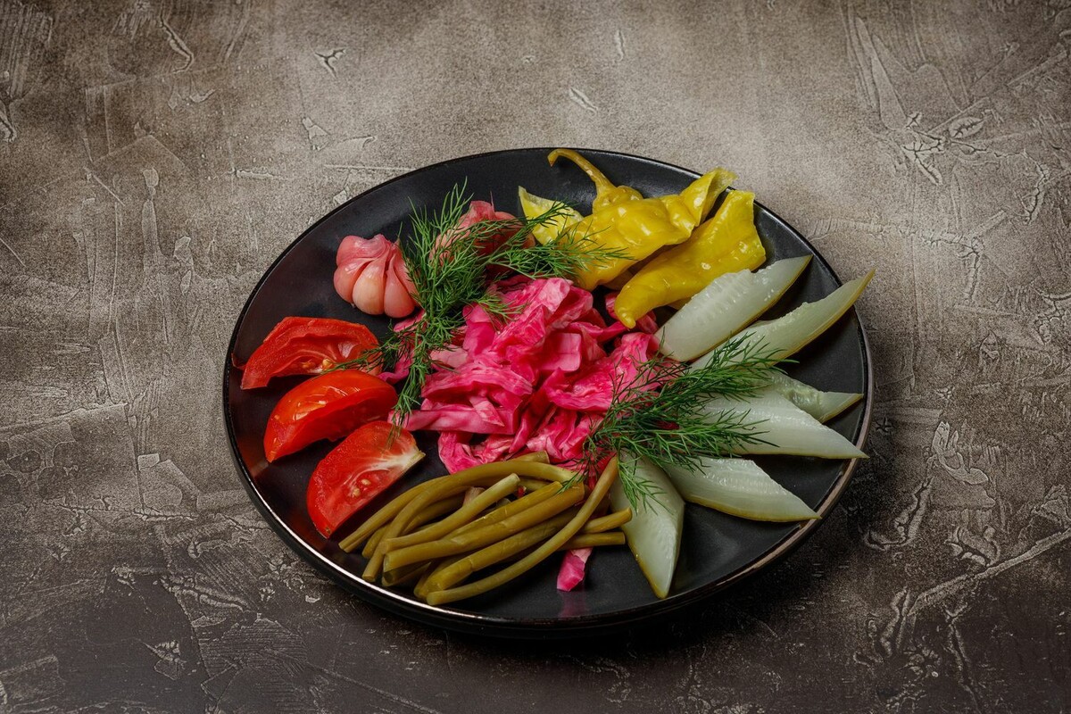 Букет из маринованных овощей от «Шашлык & Green Park» за 600 ₽