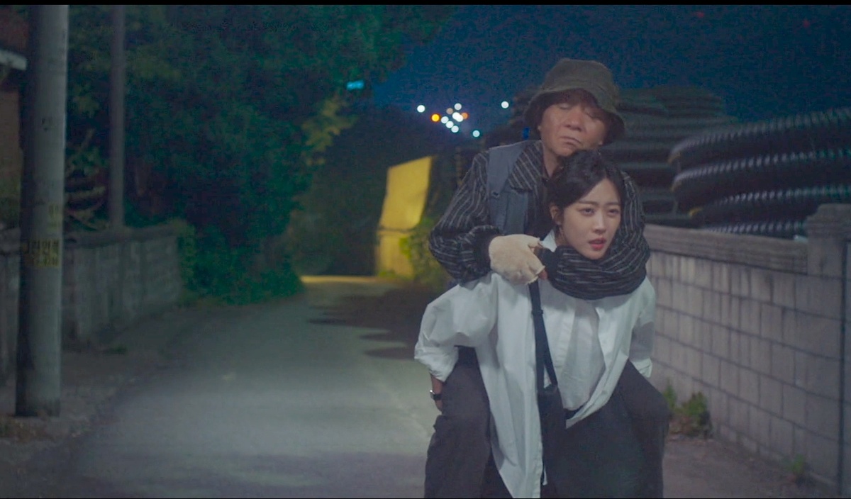 Кадр из дорамы "История девятихвостого лиса". 1 серия 39я мин.