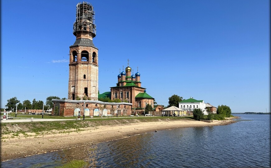 Любителям заброшек понравится: Березники и Усолье на фото туриста, путешествующего по Уралу