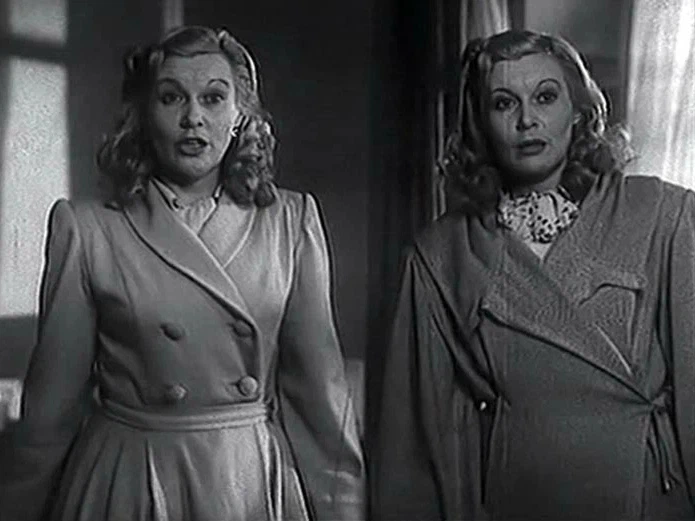 В галерее – кадры из комедий СССР Александрова «Весна» и «Светлый путь»