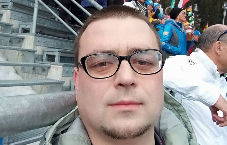    Социальные сети