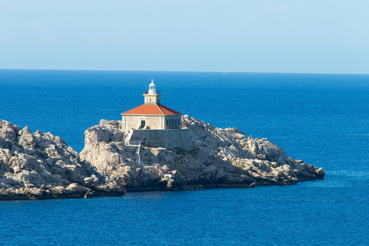 Фото с бесплатного фотостока https://unsplash.com, автор Tanja Cotoaga