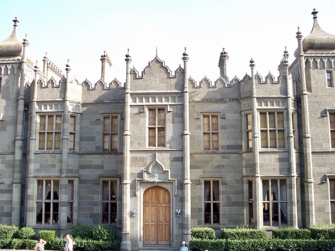 Воронцовский дворец в Алупке