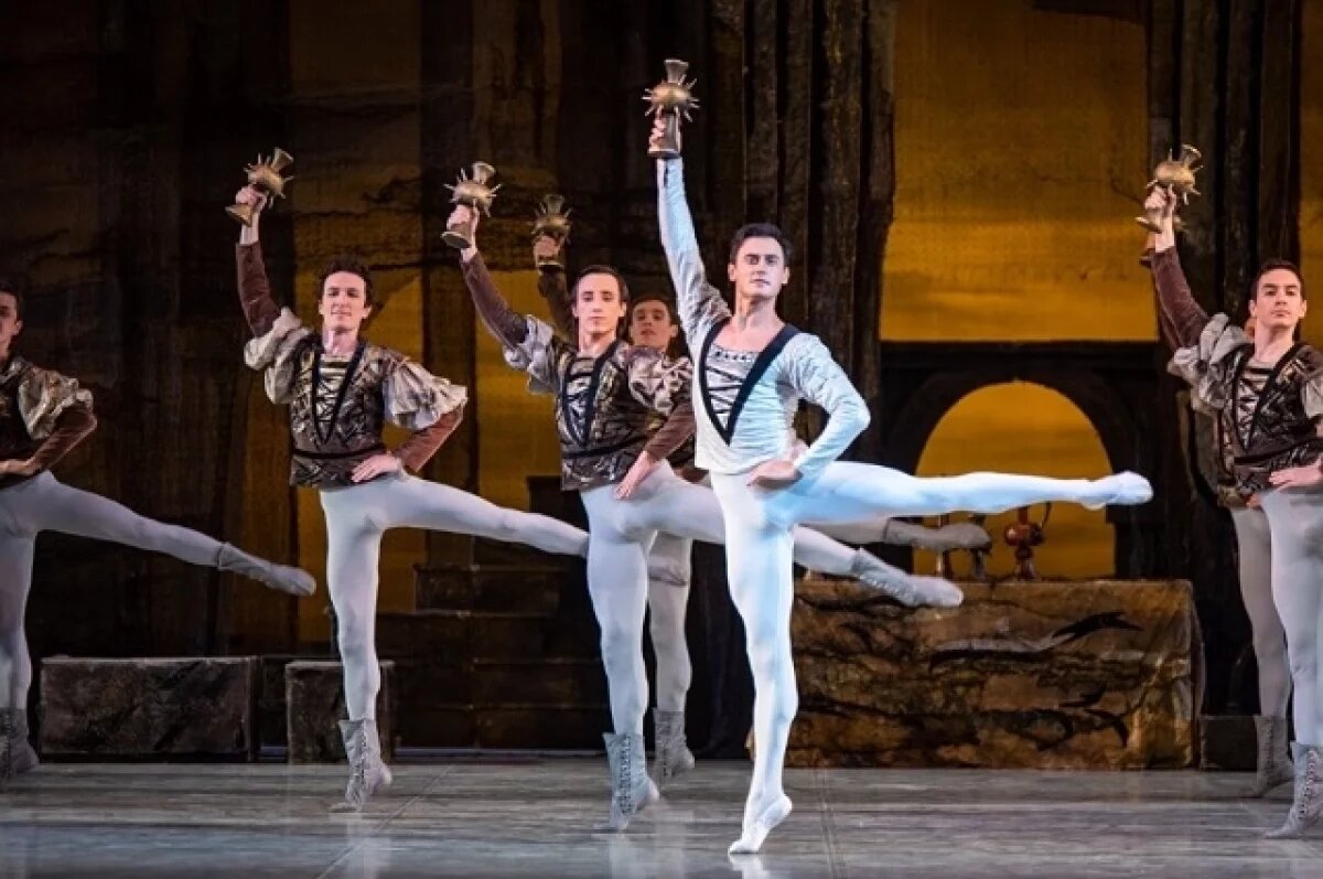    На Нуреевский фестиваль в Уфу прибыл целый десант из Мариинки