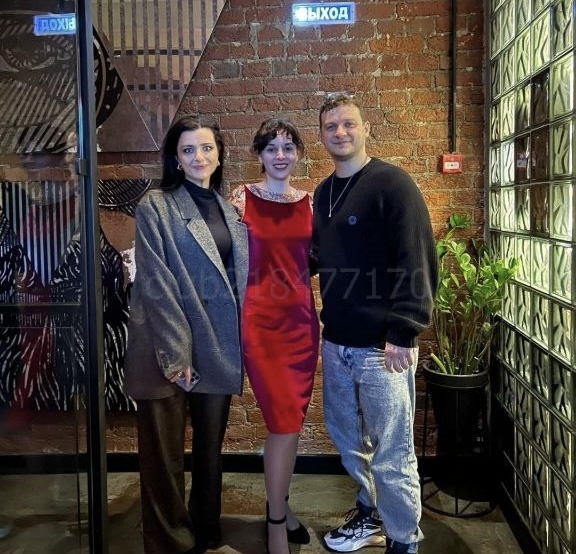 А кто посередине? Ну ладно, не важно! По бокам все прекрасно)))