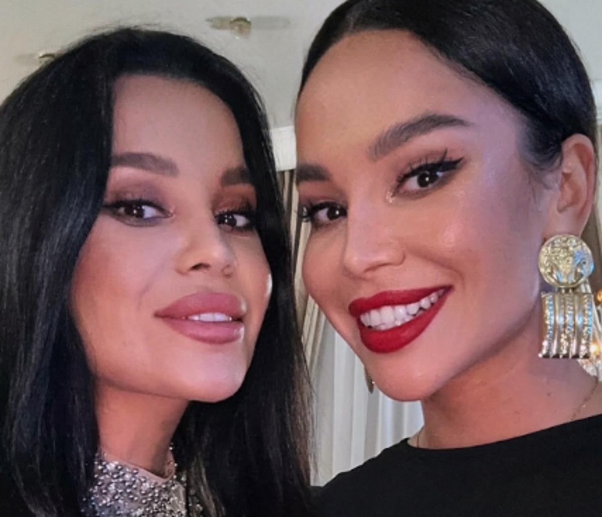 Екатерина Колисниченко с Юлия Салибекова. Фото: соцсети