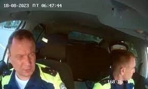    Полицейские Фото: Скриншот