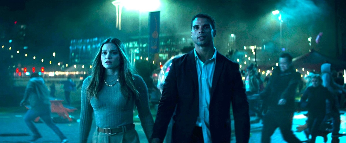 Кадр из к/ф Heart Eyes.