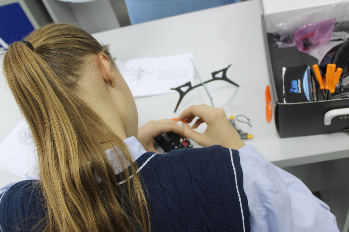 В начале февраля карантинные классы и группы были в 56 школах и 19 детских садах.  Фото: Ксения Кобалия