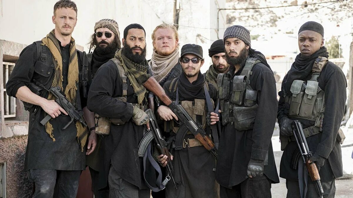 А это что за банда?