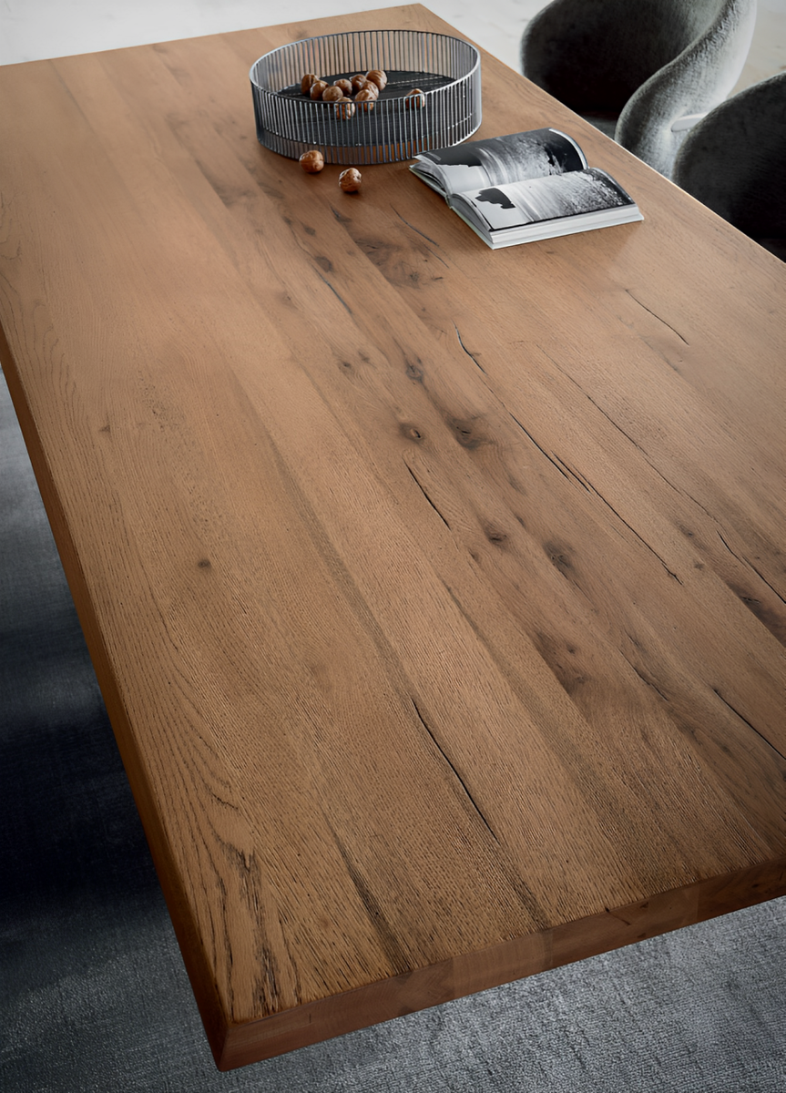 Фото: Стол Twins CS4153-FRW P46M / P2GW, стул Oleandro CS2222 P46M / T2J, ковёр Madison CS7266 (Calligaris, 2025).