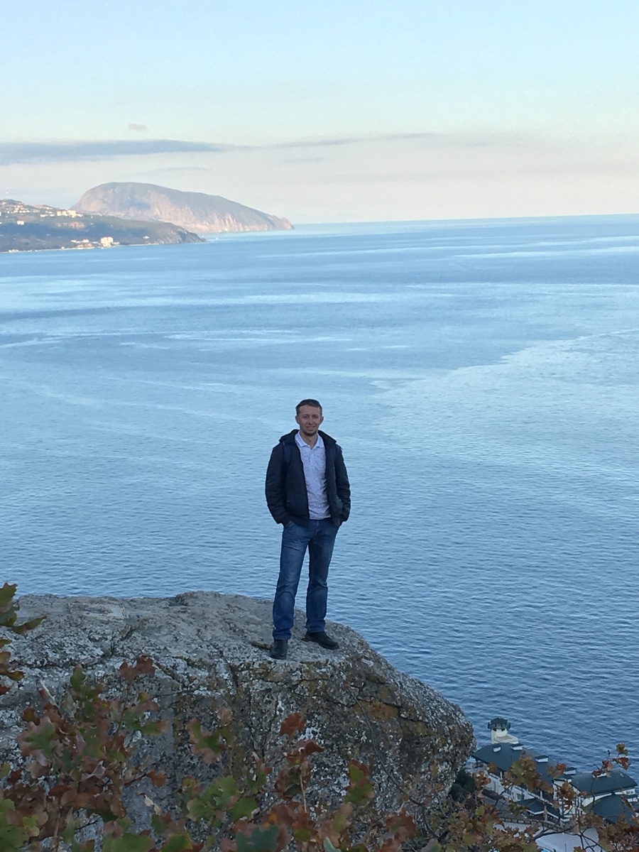 Автор данной статьи в Крыму, 2019 год.