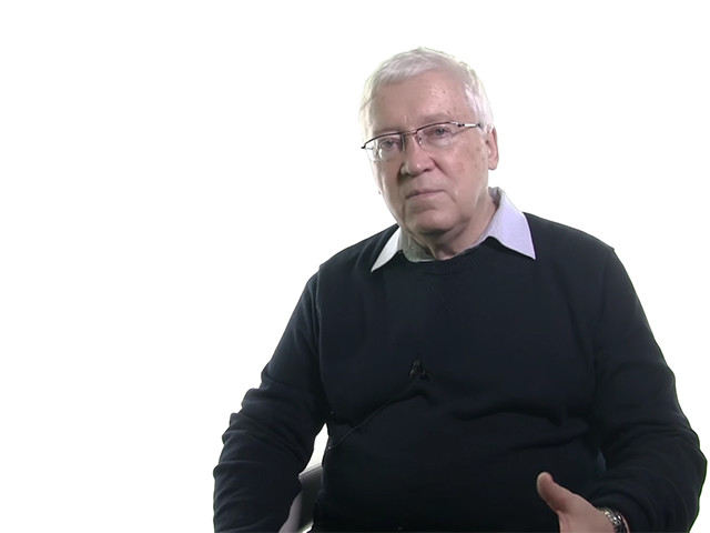 Петр Гаряев