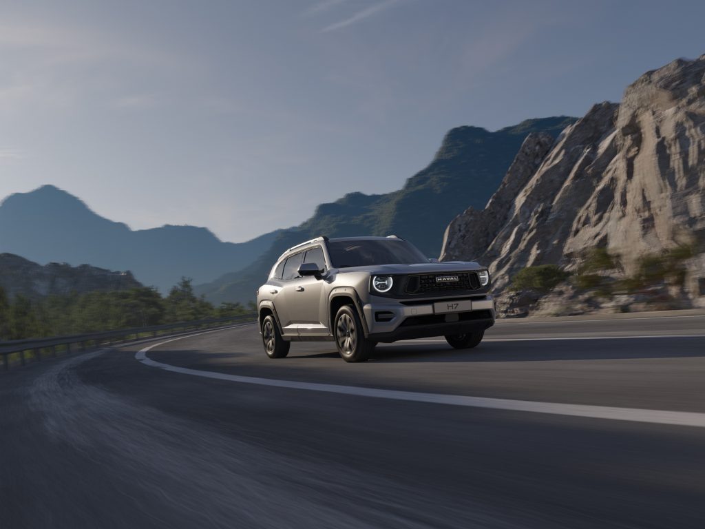 Haval H7: стартовая цена в России составляет 3,5 млн рублей.