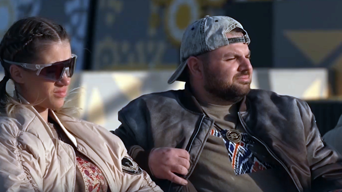 Кадр из шоу "Выжить в Самарканде"/ ТНТ
