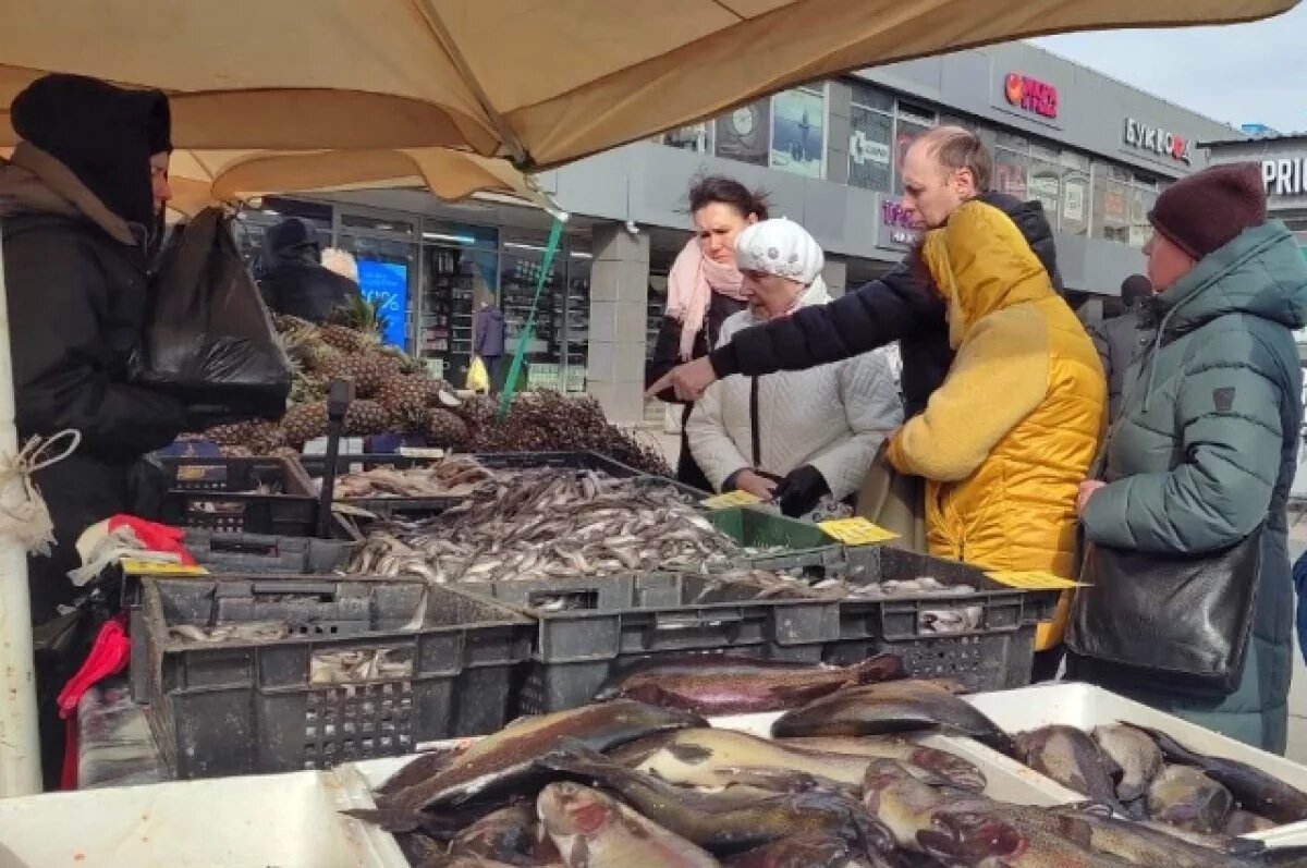    Массовая продажа корюшки в Петербурге начнётся с 1 апреля