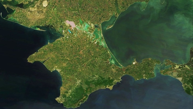    Снимок полуострова Крым из космоса Фото: Википедия