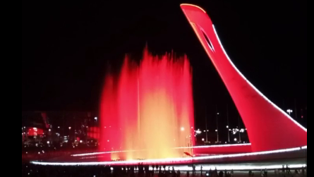 поющие фонтаны в Олимпийском парке.