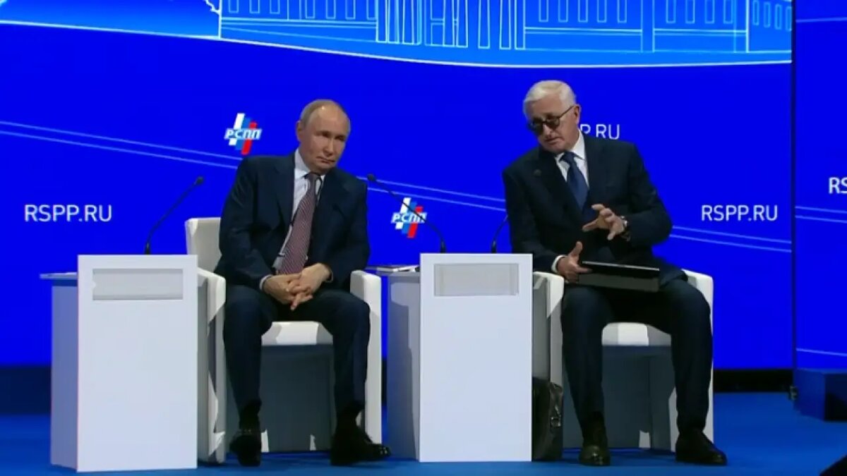    Владимир Путин и Александр Шохин