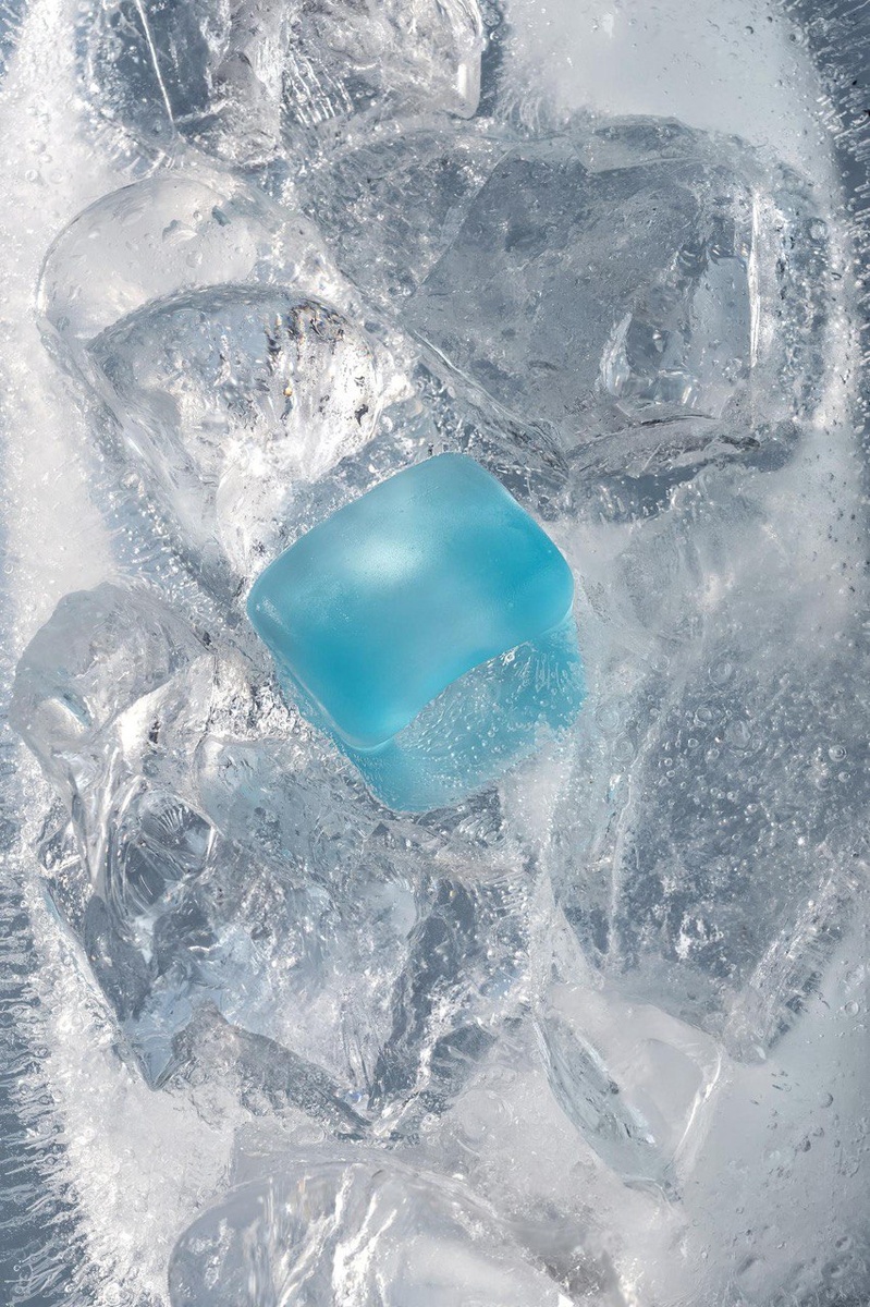 Кольцо «Лёд Байкала» — цвет изморози, матовое ювелирное стекло, от 17 000 pуб.