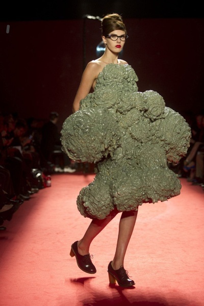 Либо брокколи, либо с цветом явно что-то не то... 