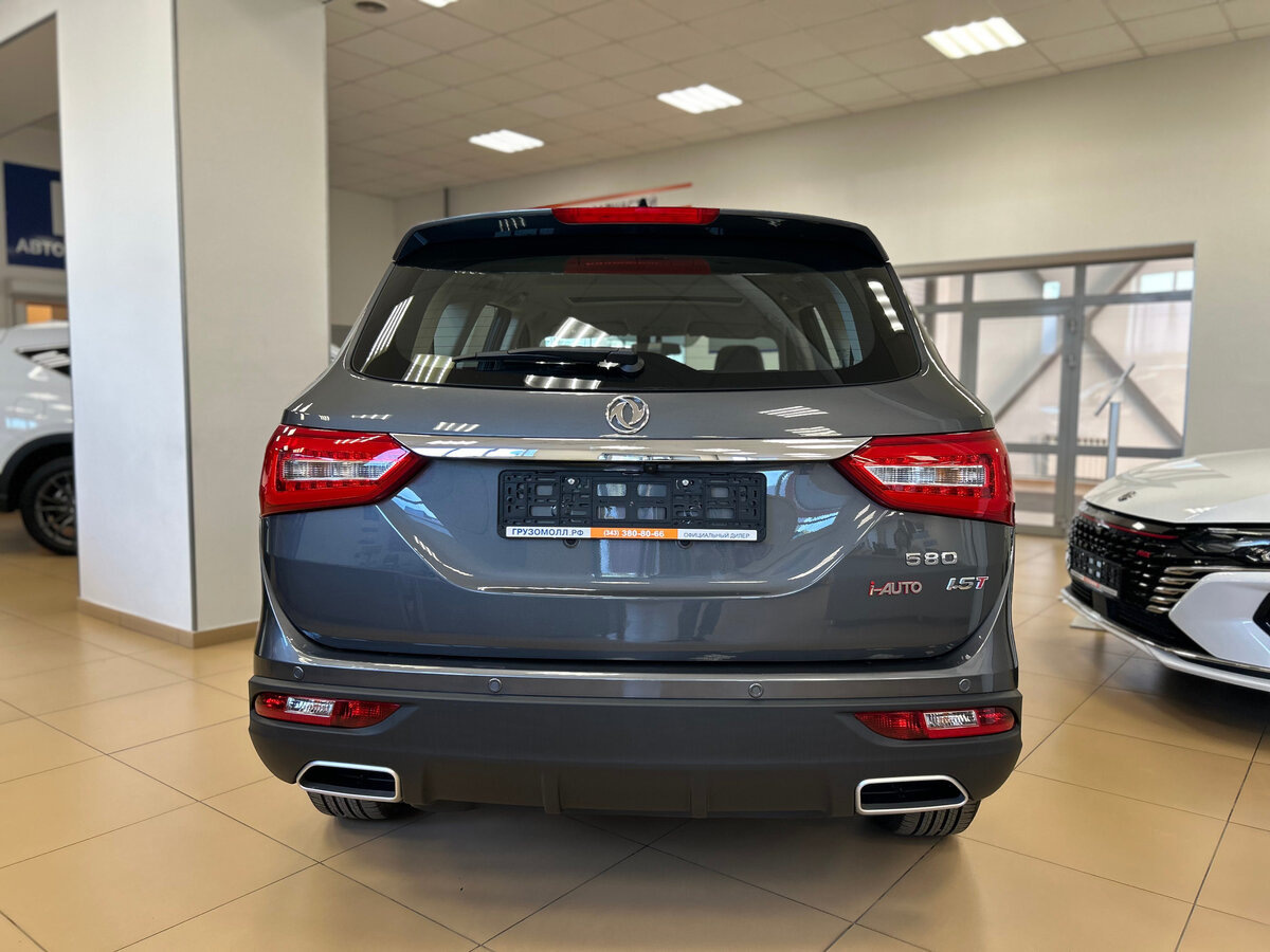 Dongfeng 580. Источник иллюстрации - auto.ru