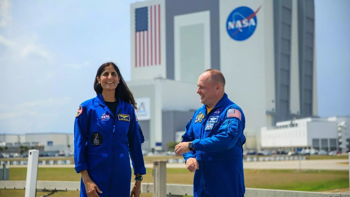 Застрявшие на МКС американские астронавты успешно спасены. Источник: NASA/Isaac Watson