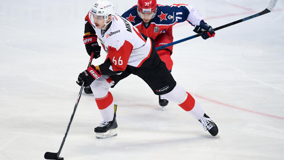     Хоккеист Окулов признался, что с удовольствием бы сыграл в матче КХЛ против НХЛ СПОРТ-ЭКСПРЕСС/Дарья Исаева