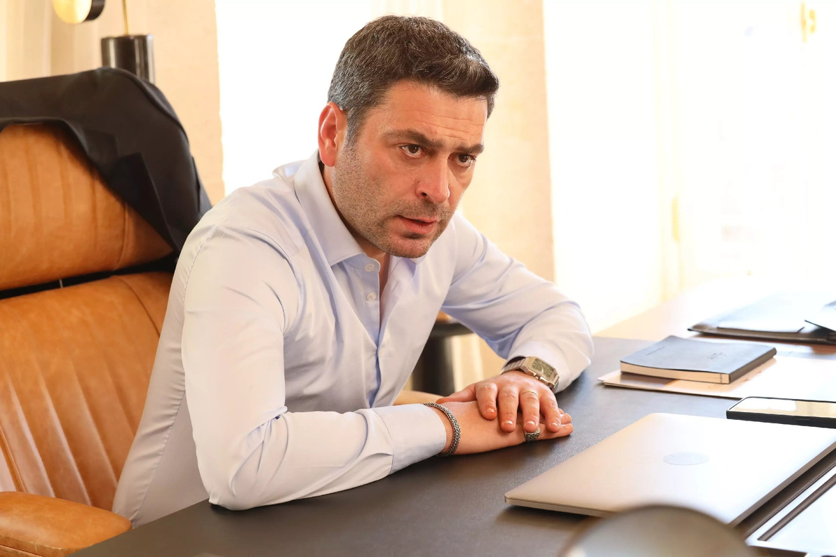 Кадр из сериала "Далёкий город". Картинка из Интернета.