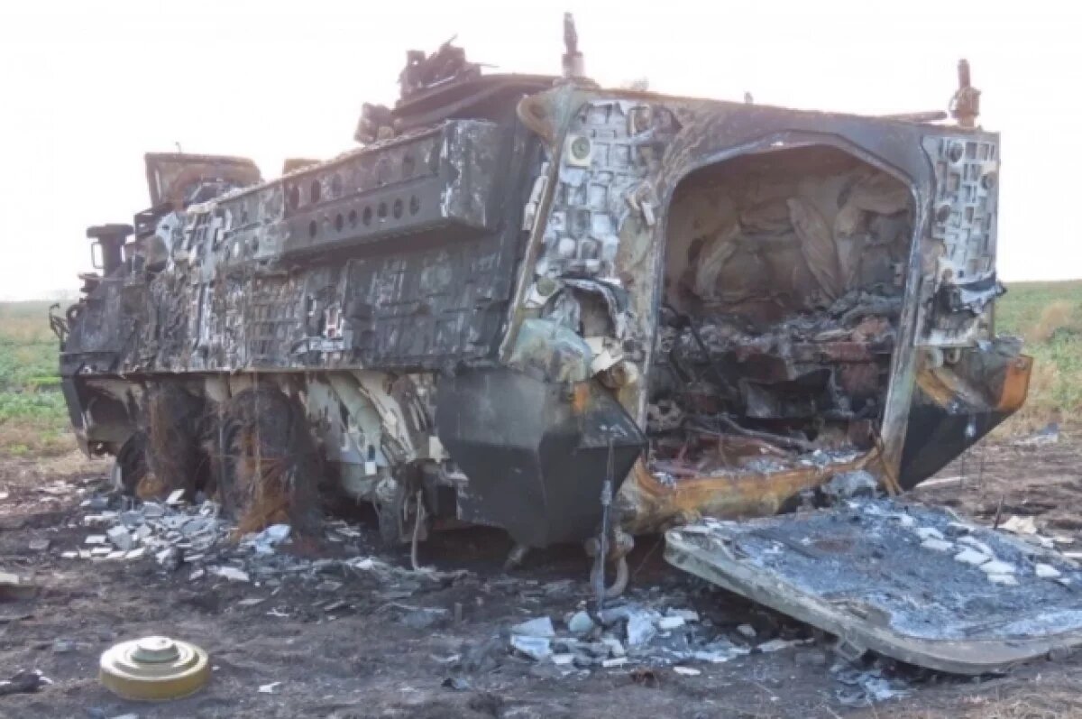    «РВ»: дороги под Курском усеяны боевой техникой США и Британии