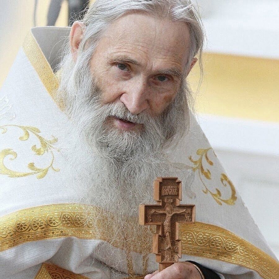 Жить по-русски: отказаться от мата, запретить аборты, осудить большевизм