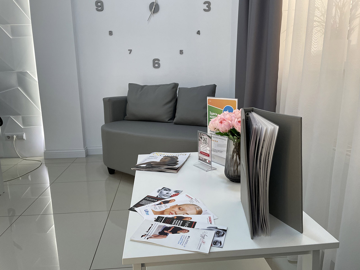 В Приморье изъяли запрещенные в РФ косметологические средства.  Фото: Фото: ФедералПресс / Мария Гридина