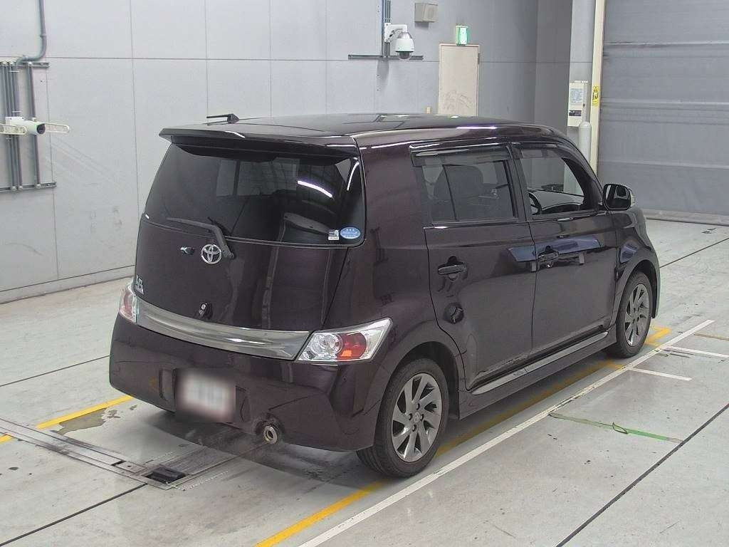 Toyota bB
