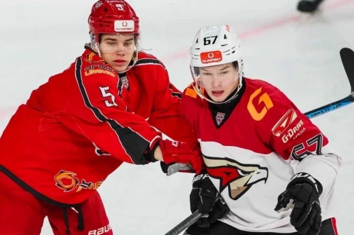    «Омские Ястребы» завершат регулярный чемпионат серией игр с «Авто»