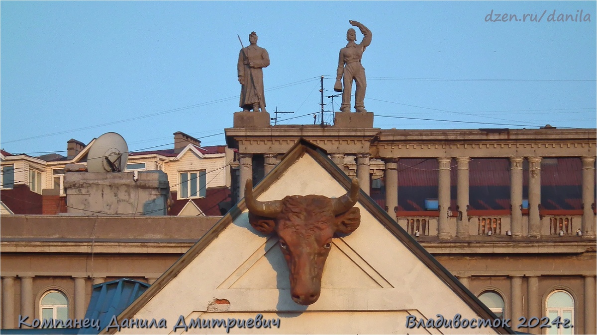 Первый промышленный холодильник Владивостока.