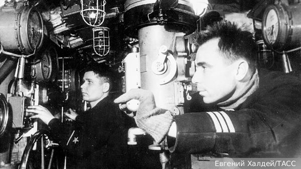     Фото: Евгений Халдей/ТАСС   
 Текст: Владимир Нагирняк