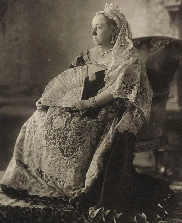 Королева Виктория