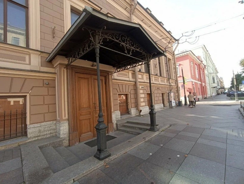    Особняк Нарышкиных-Трубецких на улице Чайковского в Петербурге. Автор фото: yandex.ru/maps