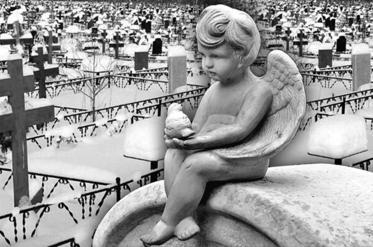    На берегу Оки в Нижнем Новгороде нашли старинное женское надгробие